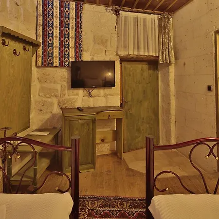 Elnazar Cave Otel