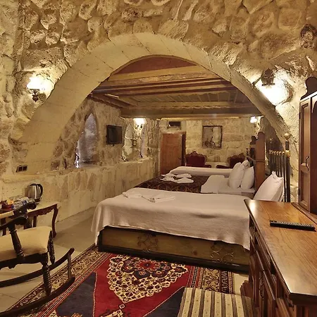 Otel Elnazar Cave