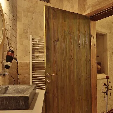 Otel Elnazar Cave *